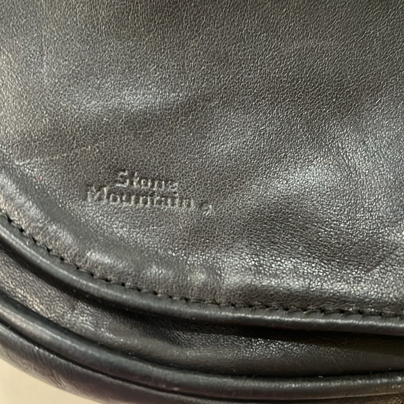 Stone Mountain Black Leather Purse - Picture 3 of 8